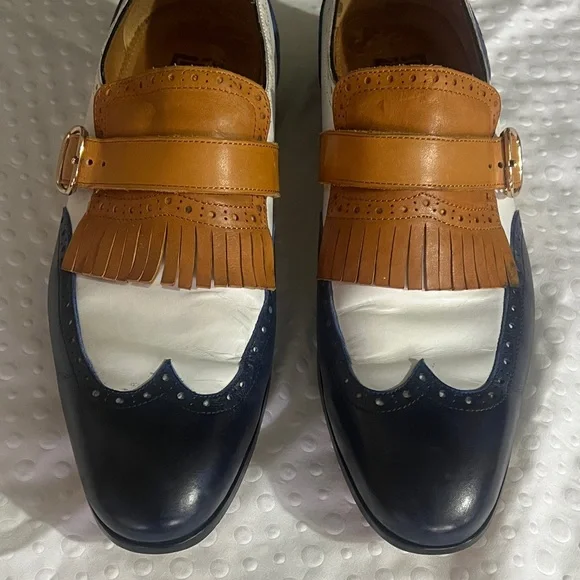 Elegant Tricolor Leather Loafers display picture 1